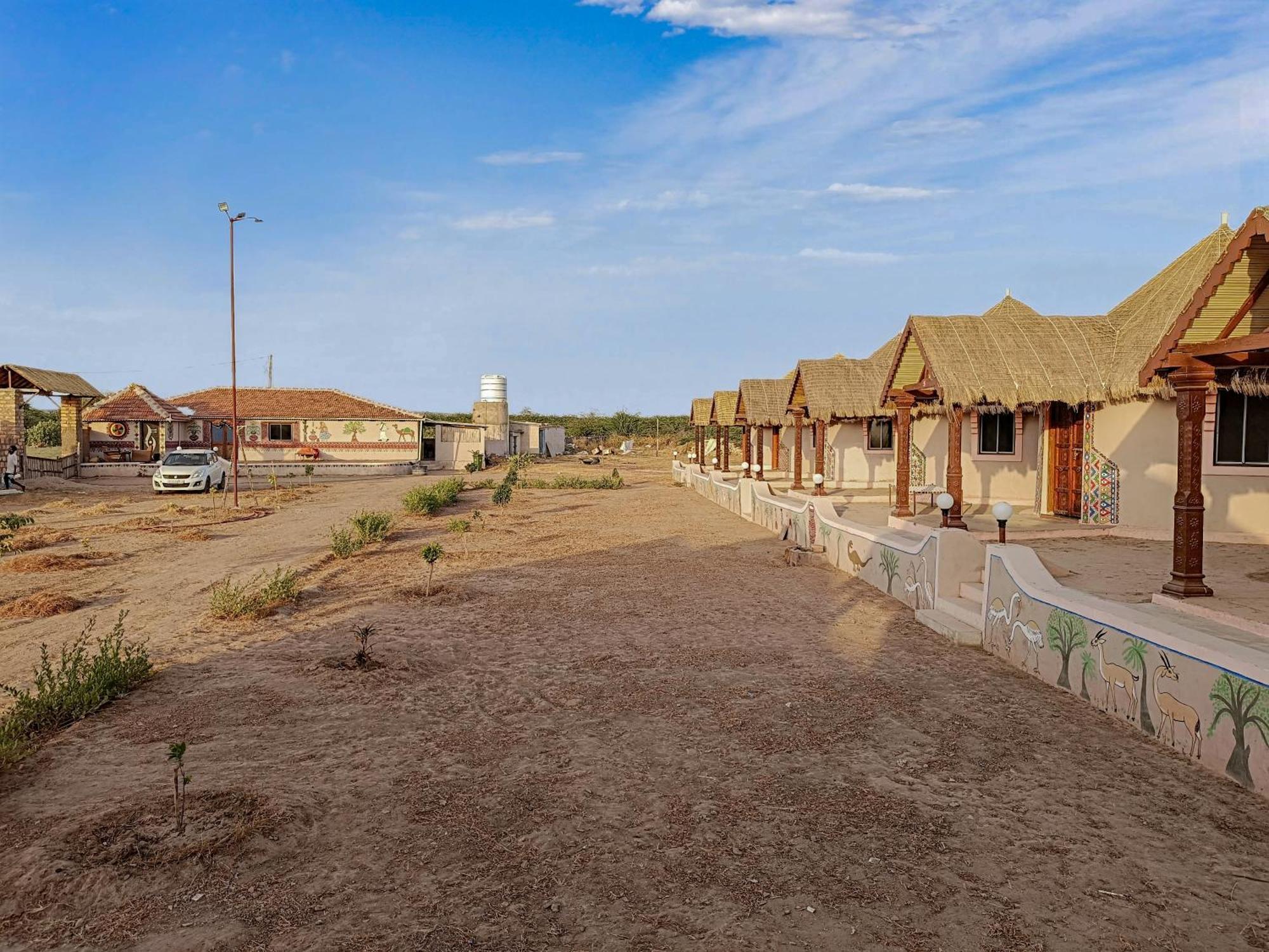 Dholavira Village Resort エクステリア 写真
