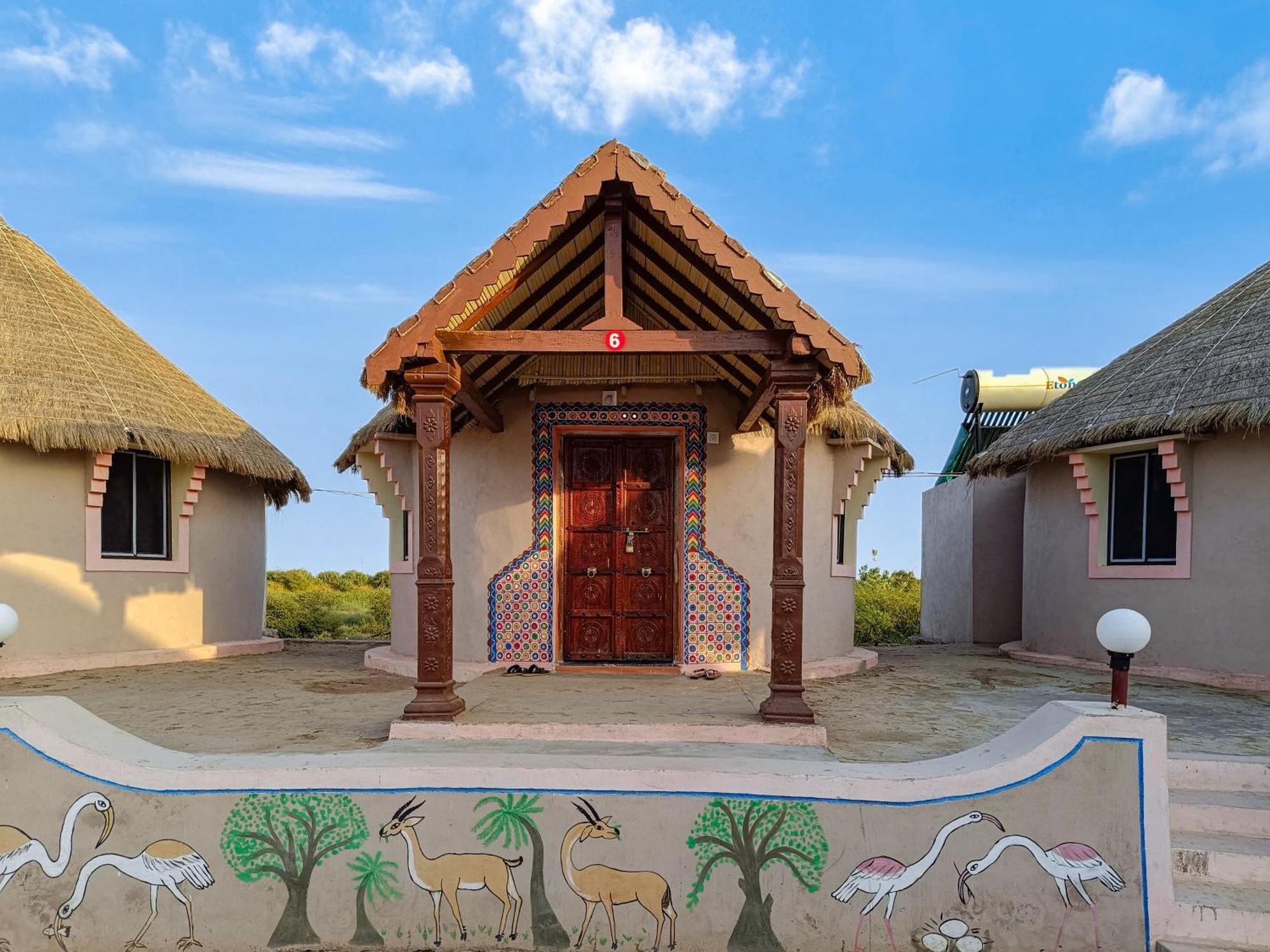 Dholavira Village Resort エクステリア 写真